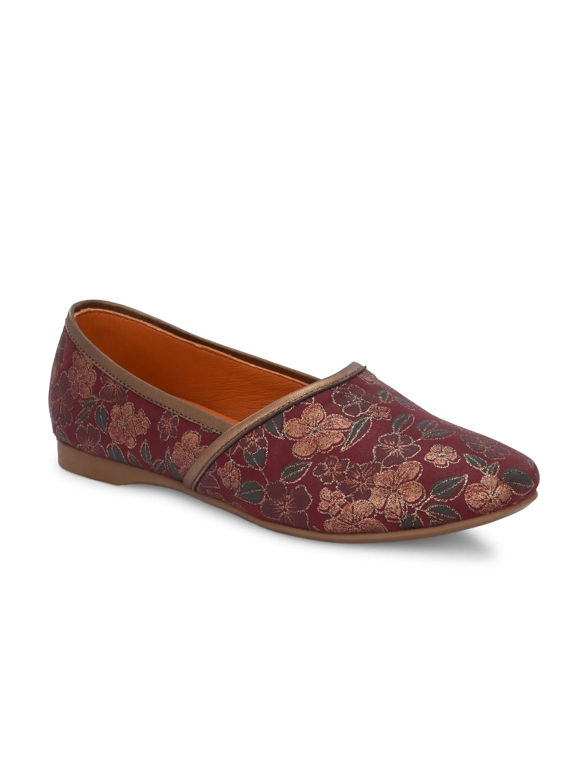 Floral Fusion Mojari Red