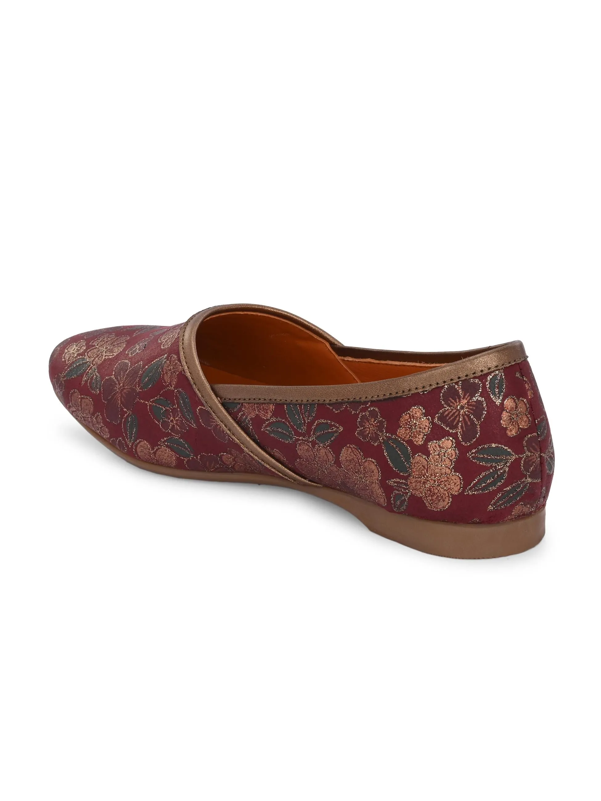 Floral Fusion Mojari Red